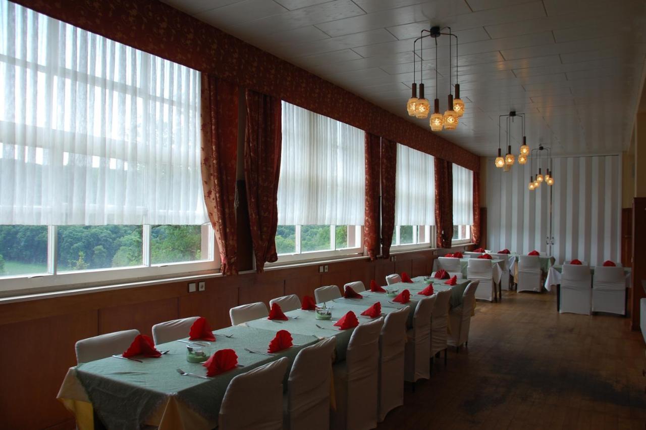 Homberg  Hotel Pension Frankfurter Hof المظهر الخارجي الصورة