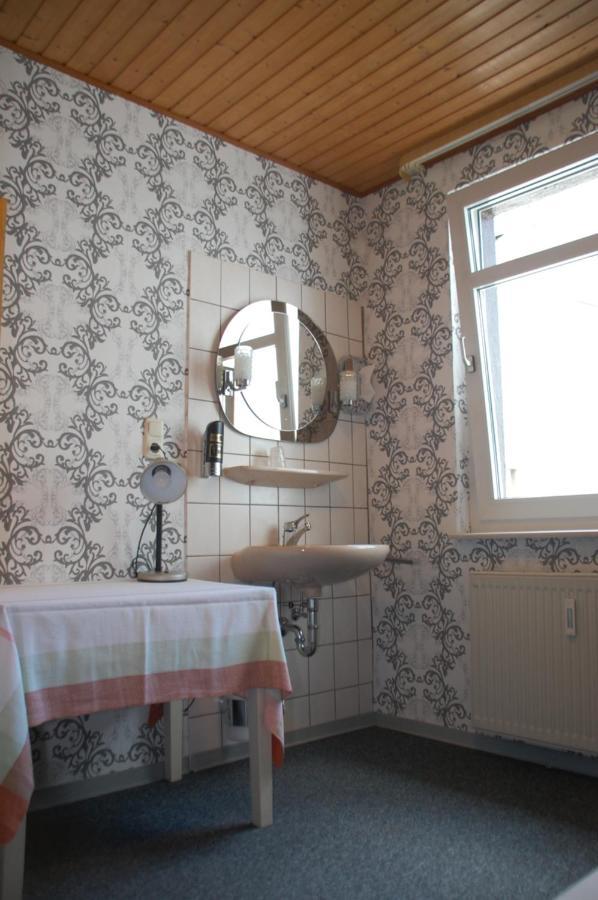Homberg  Hotel Pension Frankfurter Hof المظهر الخارجي الصورة
