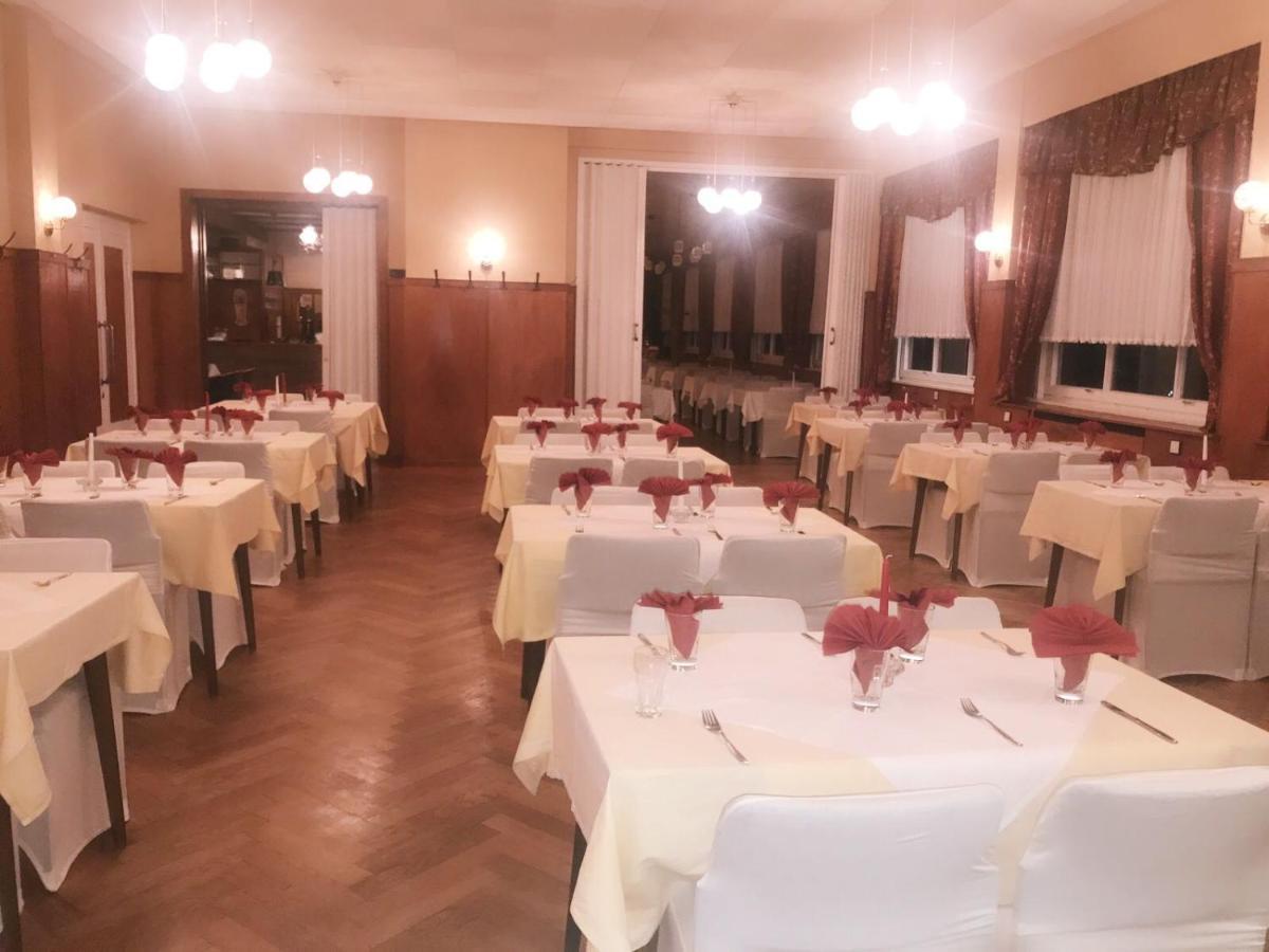 Homberg  Hotel Pension Frankfurter Hof المظهر الخارجي الصورة